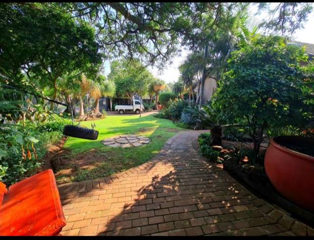 5 BEDROOM HOUSE FOR SALE IN WONDERBOOM